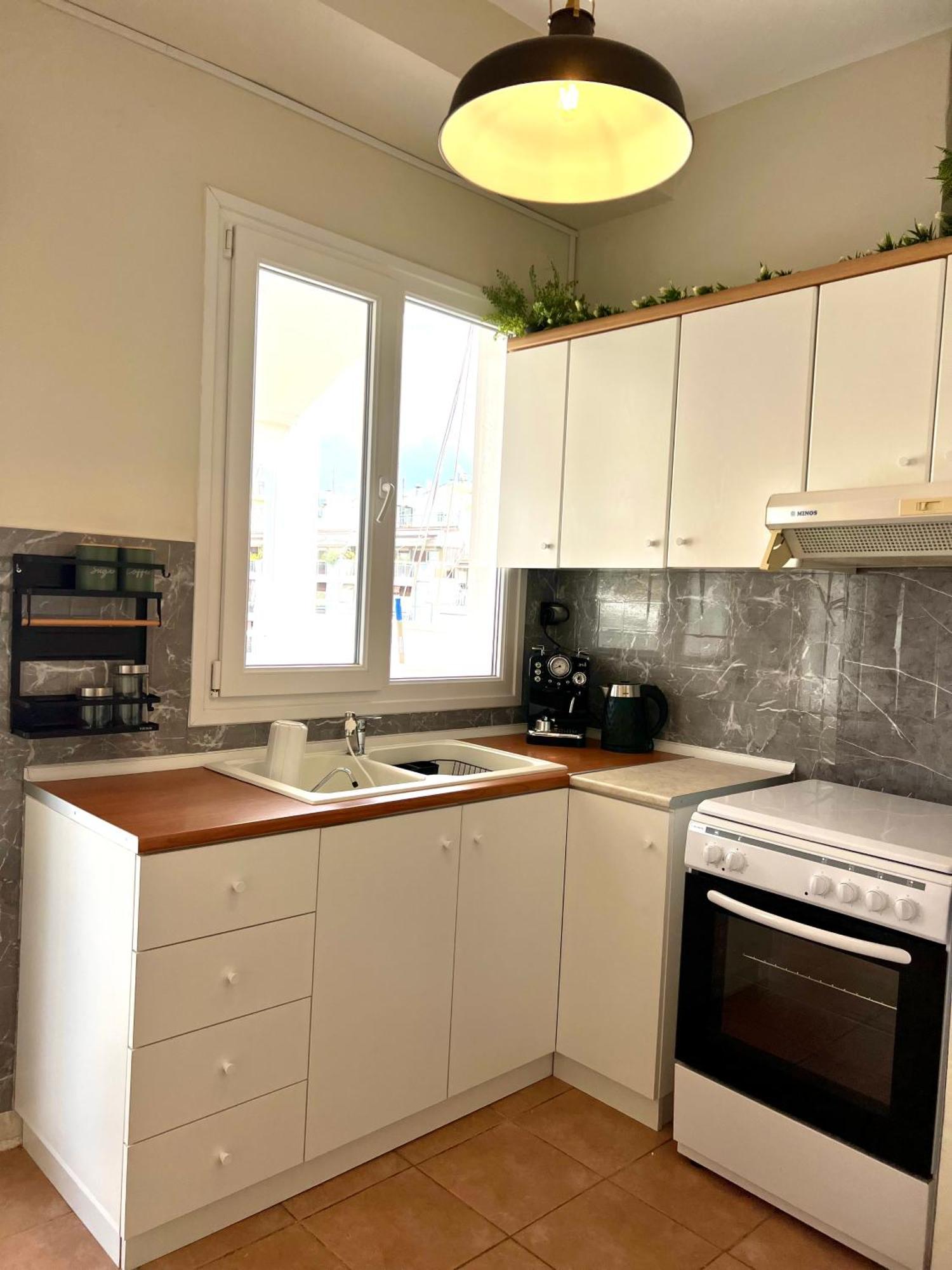 Meraki Luxury City Center Apartment Салоники Экстерьер фото